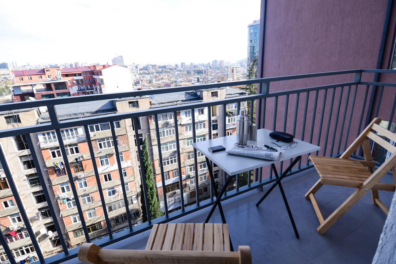 B-Lax Apartment Tbilisi Eksteriør billede